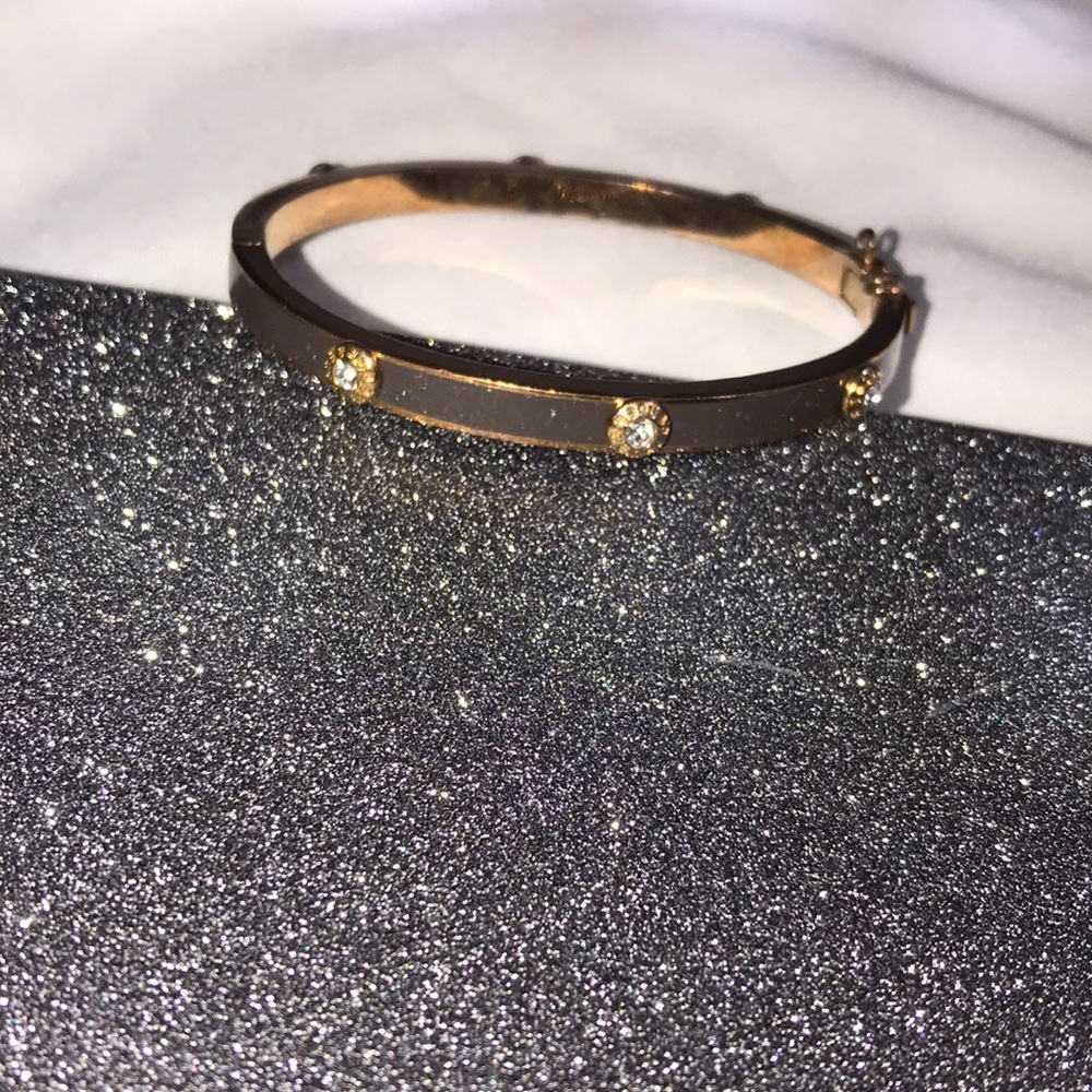 Henri Bendel petite rivet bangle